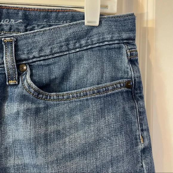 Eddie Bauer Women’s Specially Dyed Jean Shorts 6” Size 6 - Picture 6 of 13